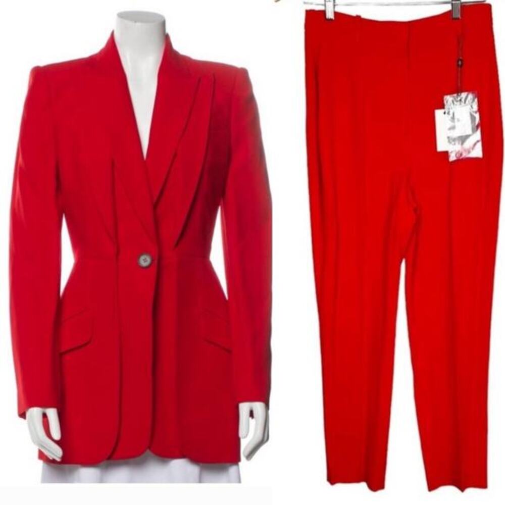 Alexander McQueen red suit jacket and pants NEW 2 piece size small NWT